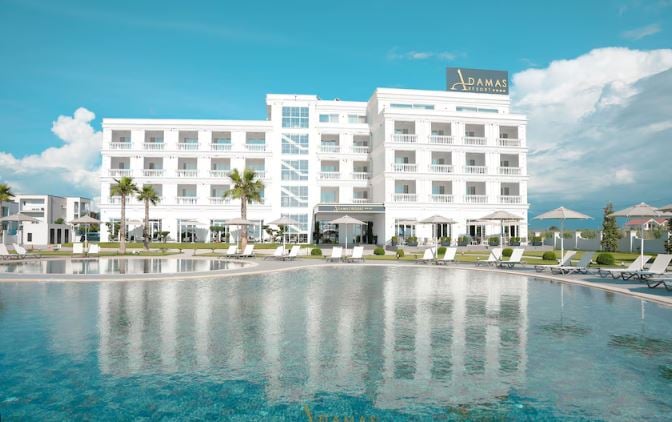Adamas Resort